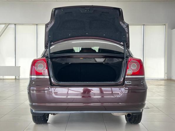 Toyota Avensis II Рестайлинг с пробегом 2007 года, цена 790 000 рублей, 297500 км, седан, Автокод Объявления