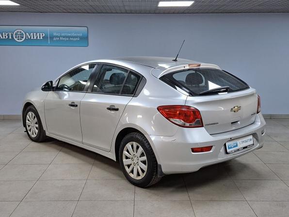 Chevrolet Cruze I Рестайлинг с пробегом 2012 года, цена 648 000 рублей, 201835 км, хэтчбек, Автокод Объявления