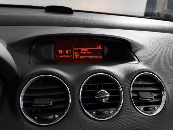 Peugeot 308 I с пробегом 2009 года, цена 429 000 рублей, 218956 км, универсал, Автокод Объявления