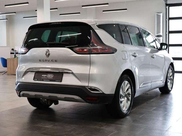 Renault Espace V с пробегом 2017 года, цена 1 475 100 рублей, 154010 км, минивэн, Автокод Объявления