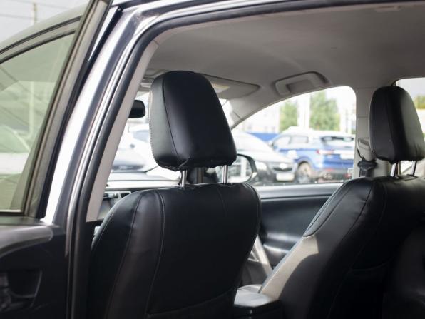 Toyota RAV4 IV (XA40) с пробегом 2013 года, цена 1 800 000 рублей, 249285 км, внедорожник, Автокод Объявления