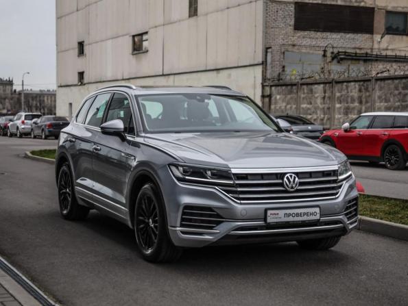 Volkswagen Touareg III с пробегом 2018 года, цена 4 749 000 рублей, 83286 км, внедорожник, Автокод Объявления