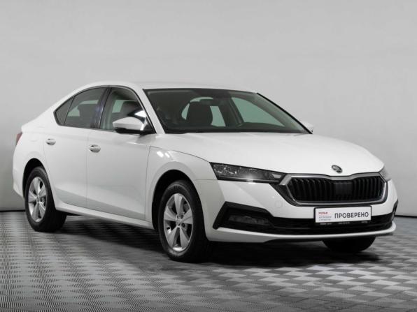 Skoda Octavia IV (A8) с пробегом 2020 года, цена 2 630 000 рублей, 60500 км, лифтбек, Автокод Объявления