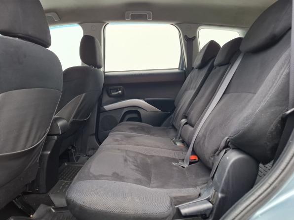 Mitsubishi Outlander II с пробегом 2008 года, цена 715 000 рублей, 260538 км, внедорожник, Автокод Объявления