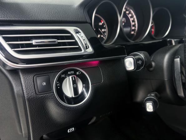 Mercedes-Benz E-Класс IV (W212 S212 C207) Рестайлинг с пробегом 2013 года, цена 1 700 000 рублей, 269567 км, седан, Автокод Объявления
