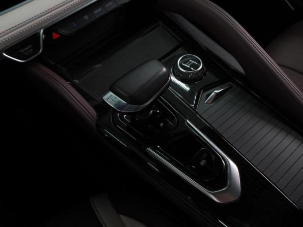 Geely Monjaro I с пробегом 2023 года, цена 3 551 000 рублей, 40105 км, внедорожник, Автокод Объявления