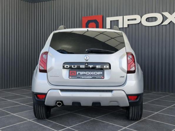 Renault Duster I Рестайлинг с пробегом 2018 года, цена 1 277 000 рублей, 202093 км, внедорожник, Автокод Объявления