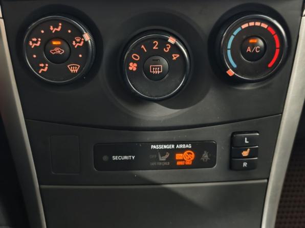 Toyota Corolla X (E140 E150) Рестайлинг с пробегом 2011 года, цена 1 055 000 рублей, 193916 км, седан, Автокод Объявления