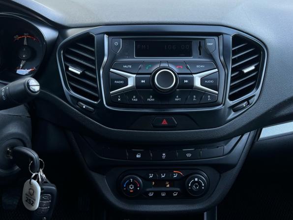 Lada (ВАЗ) Vesta I с пробегом 2019 года, цена 989 000 рублей, 83450 км, седан, Автокод Объявления
