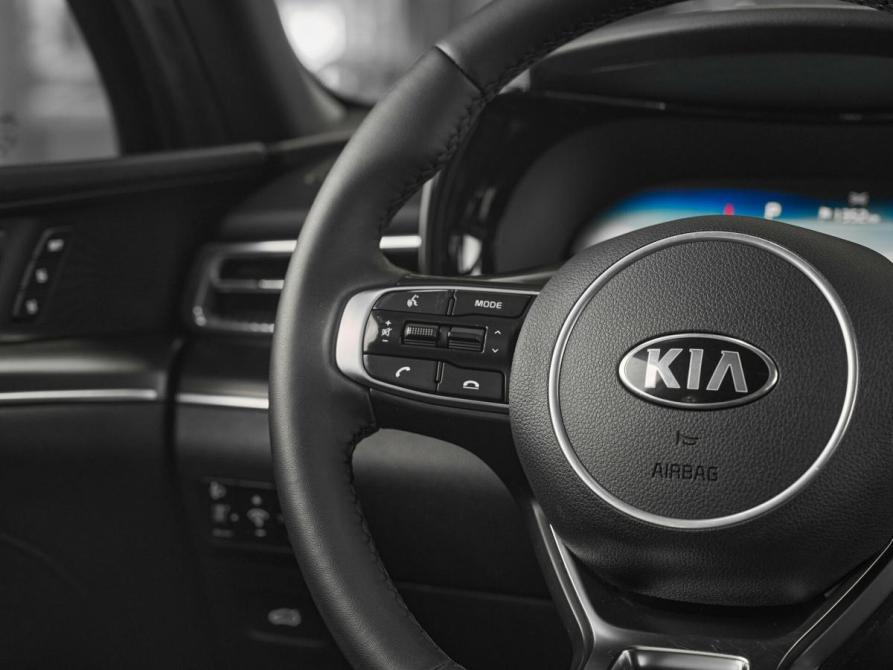 Kia K5 III Москва  - изображение 14