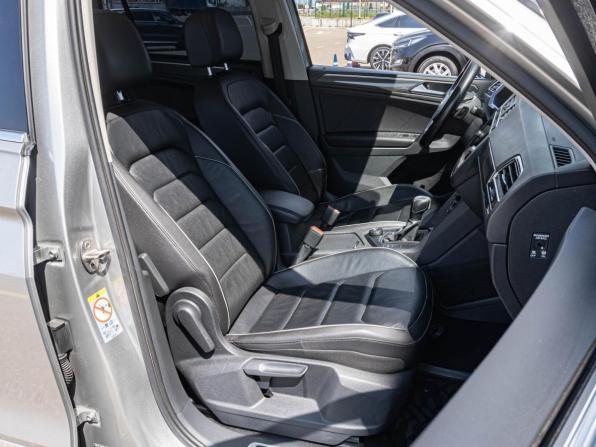 Volkswagen Tiguan II с пробегом 2019 года, цена 2 570 000 рублей, 221753 км, внедорожник, Автокод Объявления