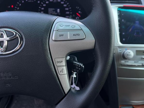 Toyota Camry VI (XV40) Рестайлинг с пробегом 2011 года, цена 1 200 000 рублей, 197393 км, седан, Автокод Объявления