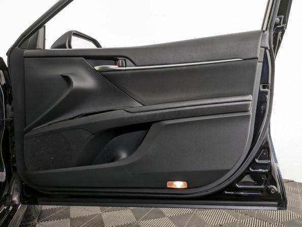 Toyota Camry VIII (XV70) с пробегом 2019 года, цена 2 650 000 рублей, 146409 км, седан, Автокод Объявления