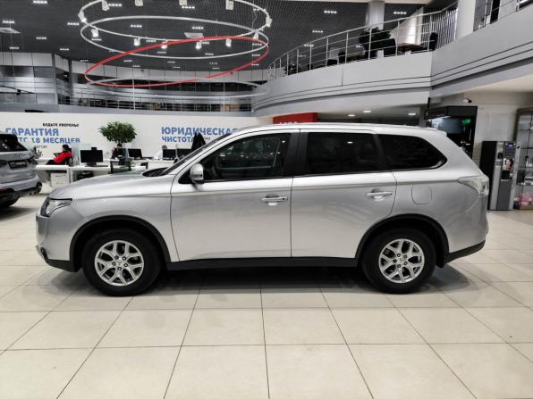 Mitsubishi Outlander III с пробегом 2014 года, цена 1 590 000 рублей, 117750 км, внедорожник, Автокод Объявления