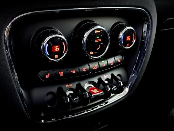 Mini Clubman II Рестайлинг с пробегом 2019 года, цена 2 130 000 рублей, 50028 км, универсал, Автокод Объявления