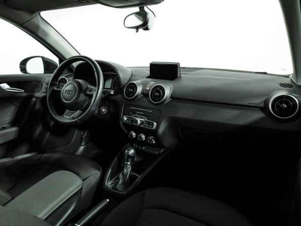Audi A1 I (8X) Рестайлинг с пробегом 2015 года, цена 1 349 700 рублей, 110431 км, хэтчбек, Автокод Объявления
