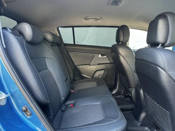 Kia Sportage III с пробегом 2013 года, цена 1 280 000 рублей, 218600 км, внедорожник, Автокод Объявления