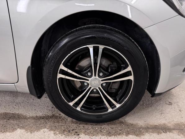 Kia Ceed II с пробегом 2014 года, цена 1 097 000 рублей, 172000 км, универсал, Автокод Объявления