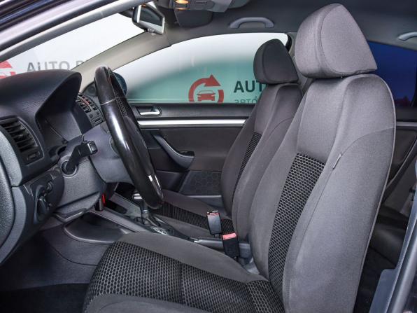 Volkswagen Jetta V с пробегом 2010 года, цена 580 000 рублей, 241000 км, седан, Автокод Объявления