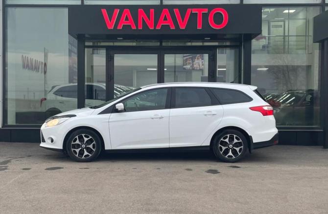 Ford Focus III с пробегом 2014 года, цена 850 000 рублей, 181227 км, универсал, Автокод Объявления