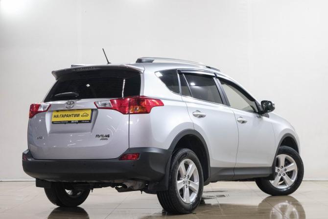 Toyota RAV4 IV (XA40) с пробегом 2013 года, цена 1 979 000 рублей, 189000 км, внедорожник, Автокод Объявления
