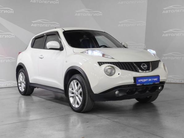 Nissan Juke I с пробегом 2011 года, цена 900 000 рублей, 205299 км, внедорожник, Автокод Объявления