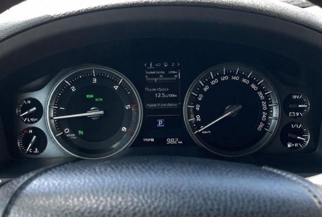 Toyota Land Cruiser 200 Series Рестайлинг 2 с пробегом 2016 года, цена 5 250 000 рублей, 210792 км, внедорожник, Автокод Объявления
