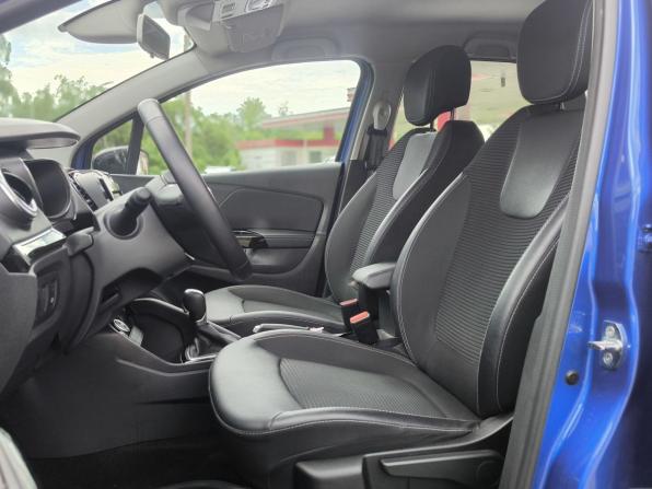 Renault Kaptur I Рестайлинг с пробегом 2021 года, цена 1 650 000 рублей, 72223 км, внедорожник, Автокод Объявления