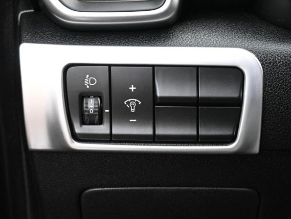 Kia Sportage IV Рестайлинг с пробегом 2019 года, цена 2 079 000 рублей, 134556 км, внедорожник, Автокод Объявления