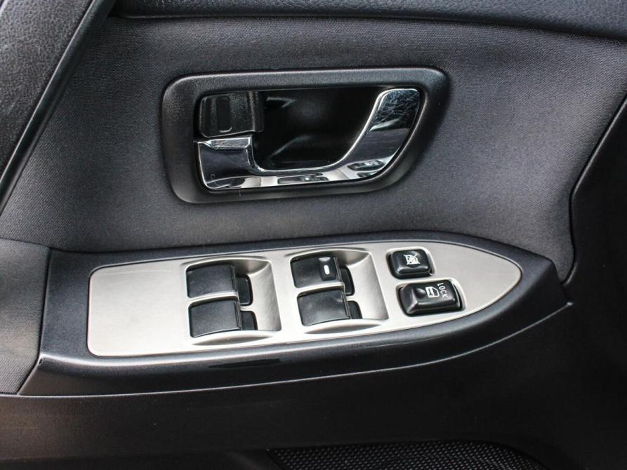 Mitsubishi Pajero IV Калуга  - изображение 11