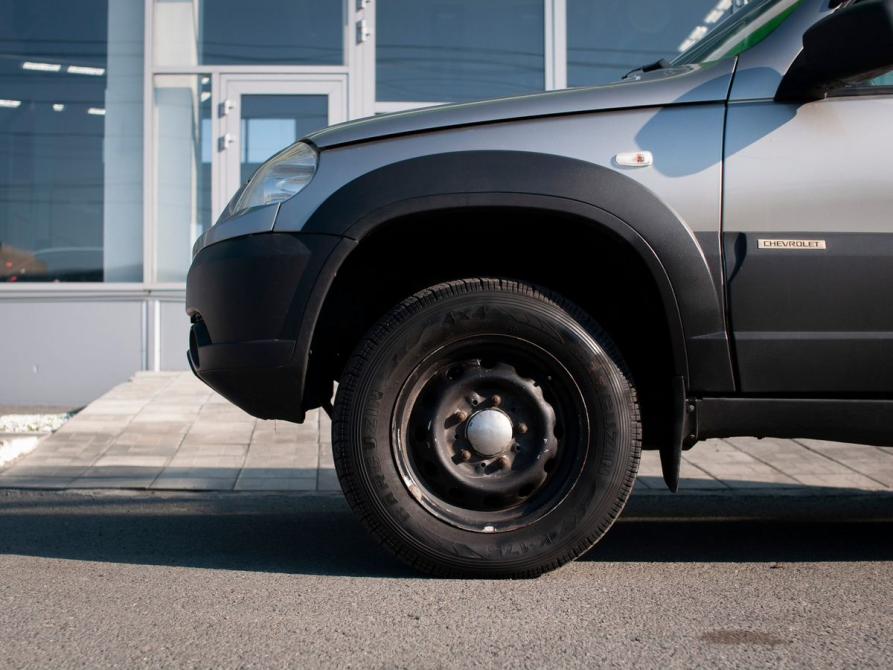 Chevrolet Niva I Рестайлинг Курган  - изображение 9