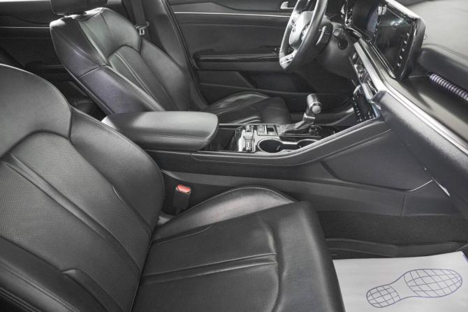 Kia K5 III с пробегом 2021 года, цена 3 079 000 рублей, 69000 км, седан, Автокод Объявления