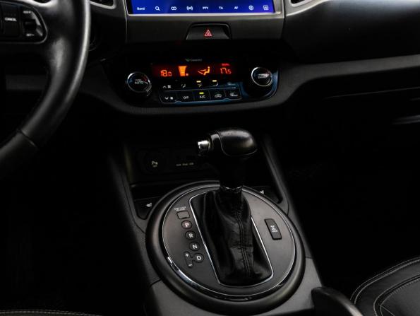 Kia Sportage III с пробегом 2011 года, цена 1 199 000 рублей, 221027 км, внедорожник, Автокод Объявления