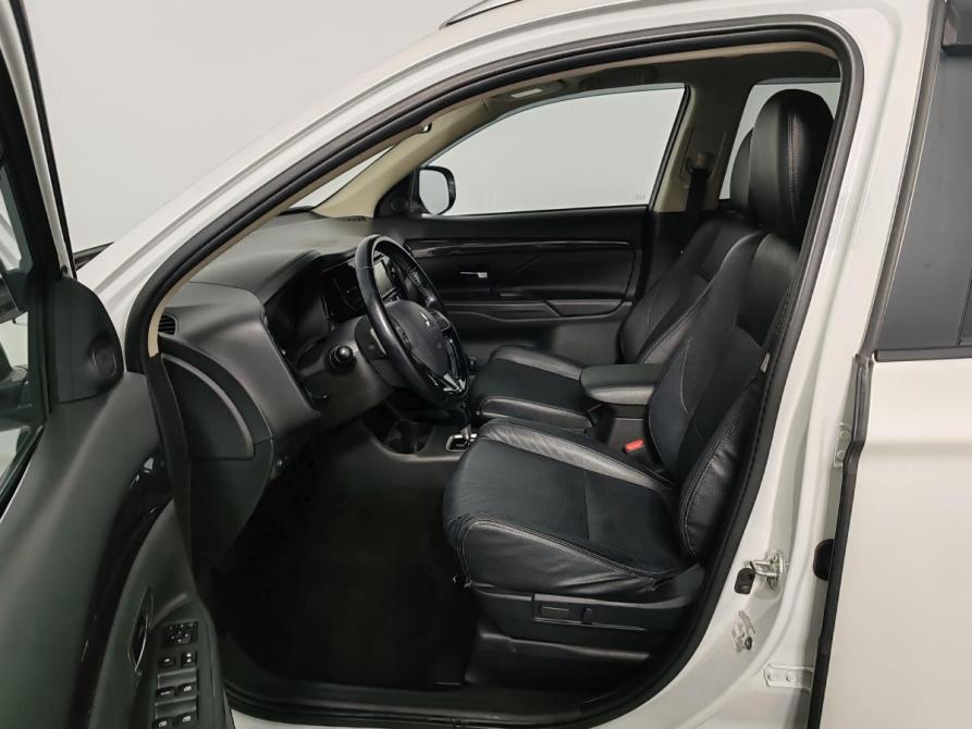 Mitsubishi Outlander III Рестайлинг 2 Москва  - изображение 17