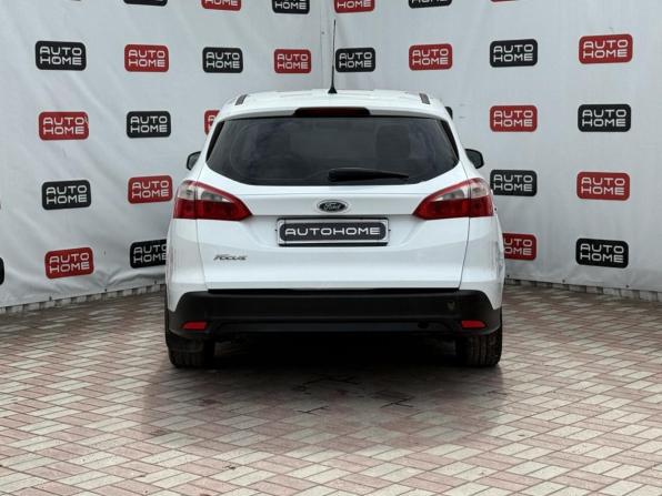 Ford Focus III с пробегом 2013 года, цена 569 990 рублей, 271346 км, универсал, Автокод Объявления