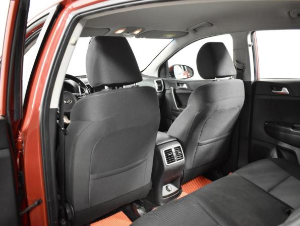 Kia Sportage IV Рестайлинг с пробегом 2019 года, цена 2 199 900 рублей, 139333 км, внедорожник, Автокод Объявления
