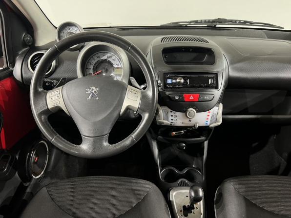 Peugeot 107 I Рестайлинг 2 с пробегом 2012 года, цена 590 000 рублей, 141000 км, хэтчбек, Автокод Объявления