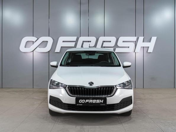 Skoda Rapid II с пробегом 2021 года, цена 1 359 000 рублей, 112588 км, лифтбек, Автокод Объявления