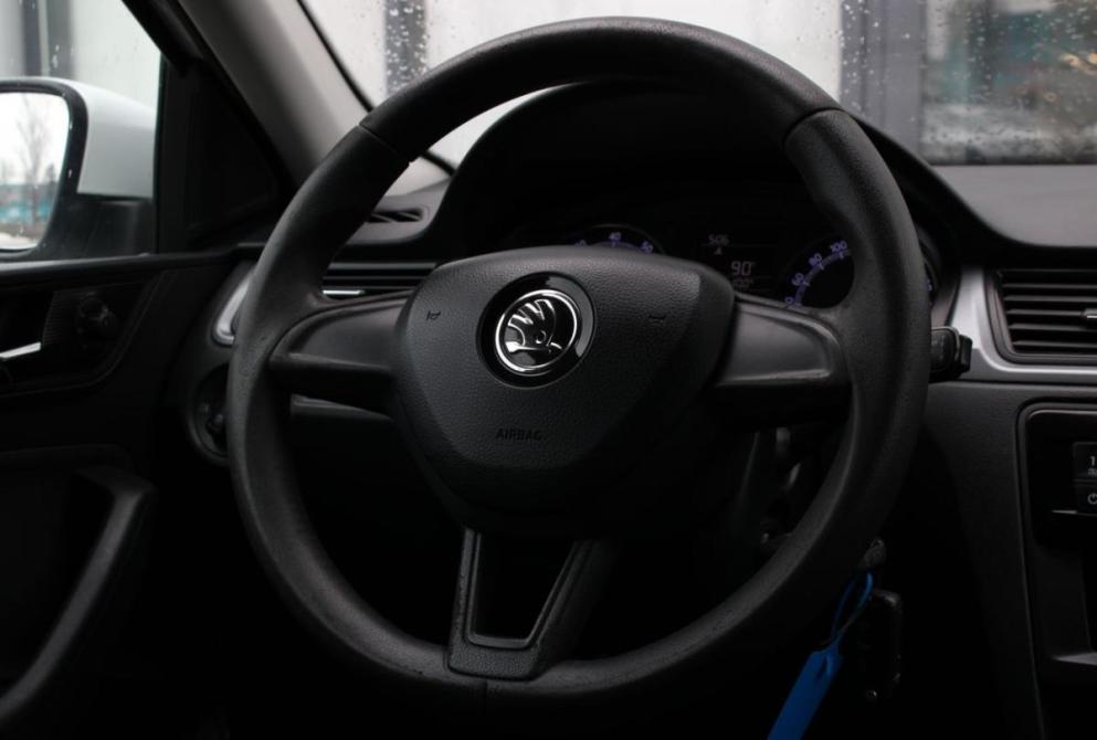 Skoda Rapid I Рестайлинг Саратов  - изображение 21