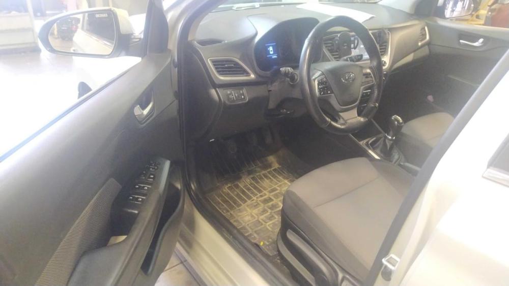 Hyundai Solaris II Санкт-Петербург  - изображение 6