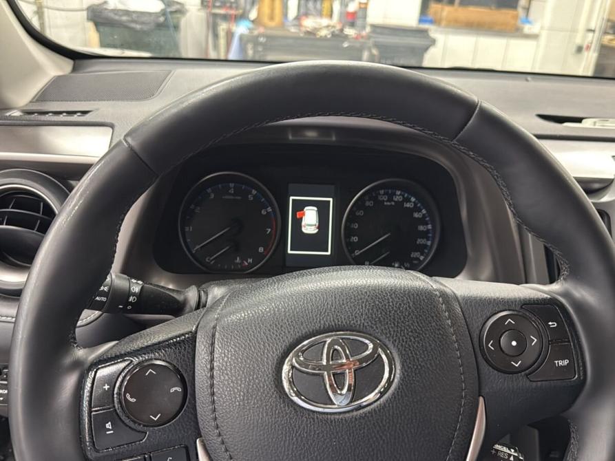 Toyota RAV4 IV (XA40) Рестайлинг Санкт-Петербург  - изображение 3