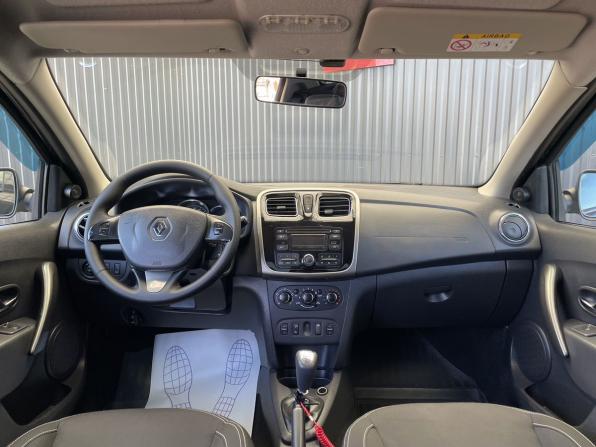 Renault Logan II с пробегом 2015 года, цена 657 000 рублей, 131821 км, седан, Автокод Объявления