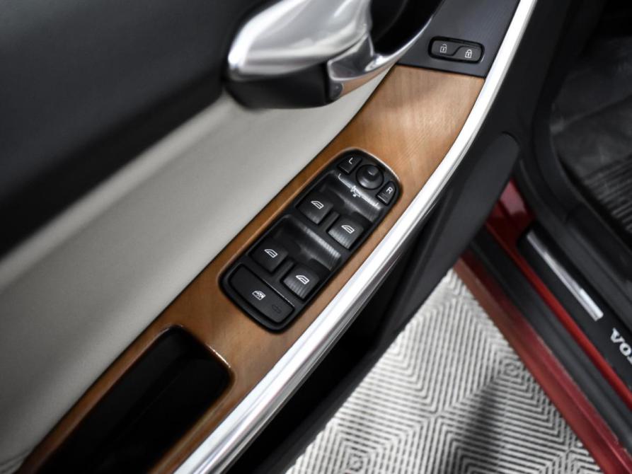 Volvo XC60 I Рестайлинг Санкт-Петербург  - изображение 10