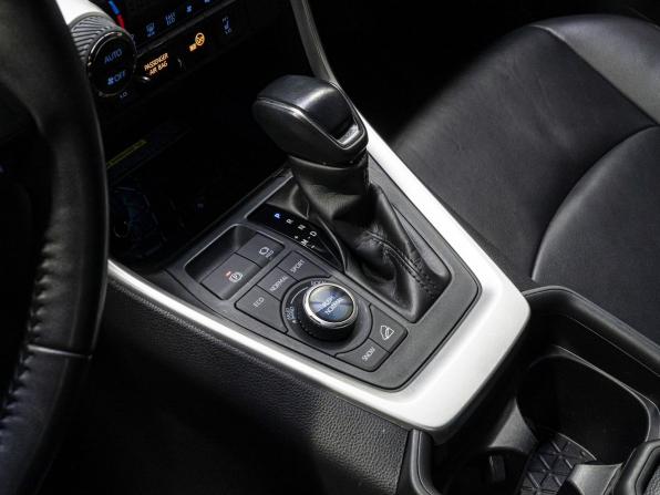 Toyota RAV4 V (XA50) с пробегом 2019 года, цена 4 599 000 рублей, 7770 км, внедорожник, Автокод Объявления