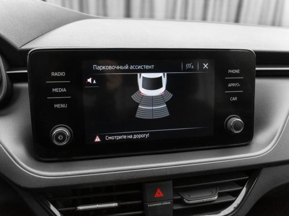 Skoda Rapid II с пробегом 2020 года, цена 1 920 000 рублей, 49615 км, лифтбек, Автокод Объявления