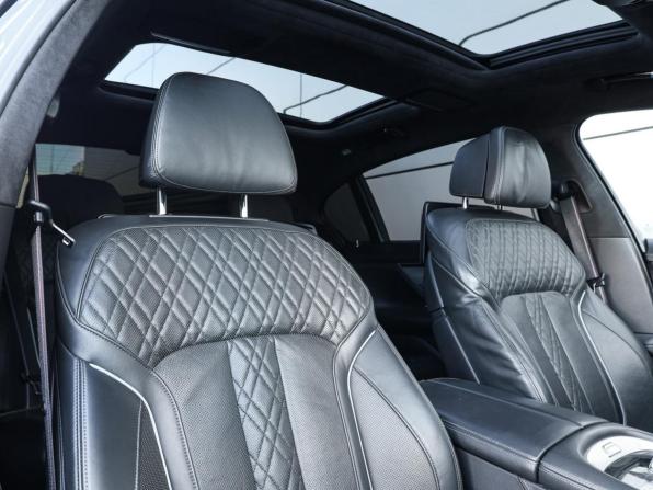BMW 7 серии VI (G11/G12) с пробегом 2018 года, цена 4 398 000 рублей, 163408 км, седан, Автокод Объявления