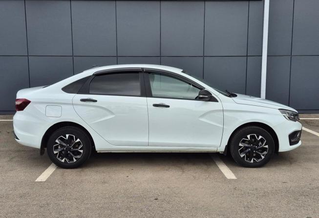 Lada (ВАЗ) Vesta I Рестайлинг (NG) с пробегом 2023 года, цена 1 300 000 рублей, 29929 км, седан, Автокод Объявления