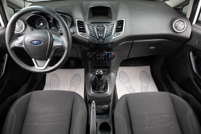 Ford Fiesta Mk6 Рестайлинг с пробегом 2015 года, цена 749 000 рублей, 172400 км, седан, Автокод Объявления