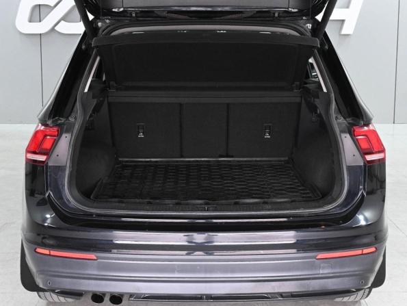 Volkswagen Tiguan II с пробегом 2017 года, цена 2 349 000 рублей, 149638 км, внедорожник, Автокод Объявления