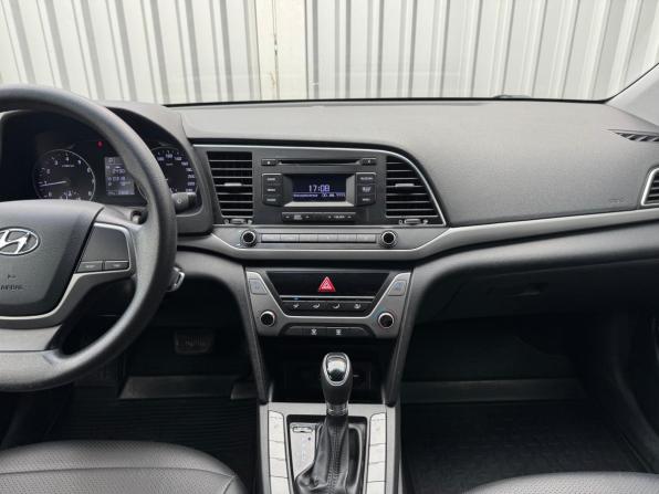 Hyundai Elantra VI (AD) с пробегом 2016 года, цена 1 249 000 рублей, 236959 км, седан, Автокод Объявления